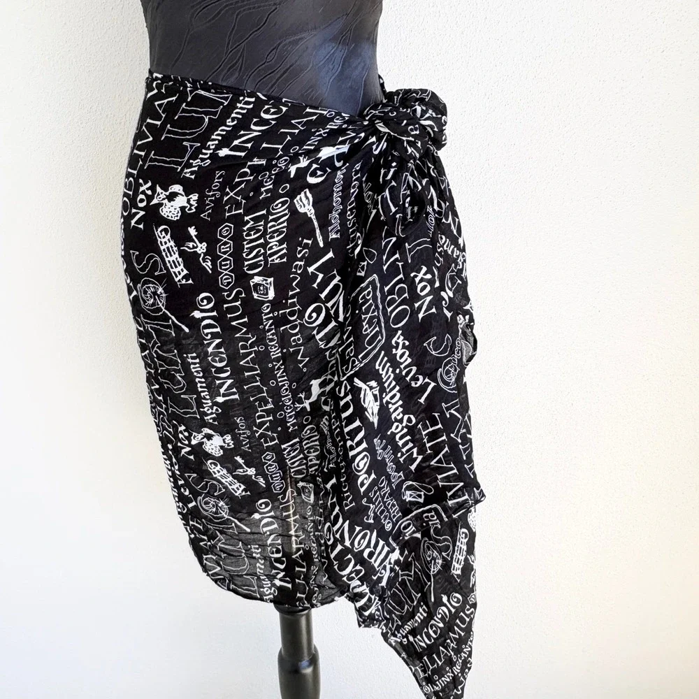 Harry Potter Scarf Wizarding World Spell Script Wrap, Unisex‎ OS Black